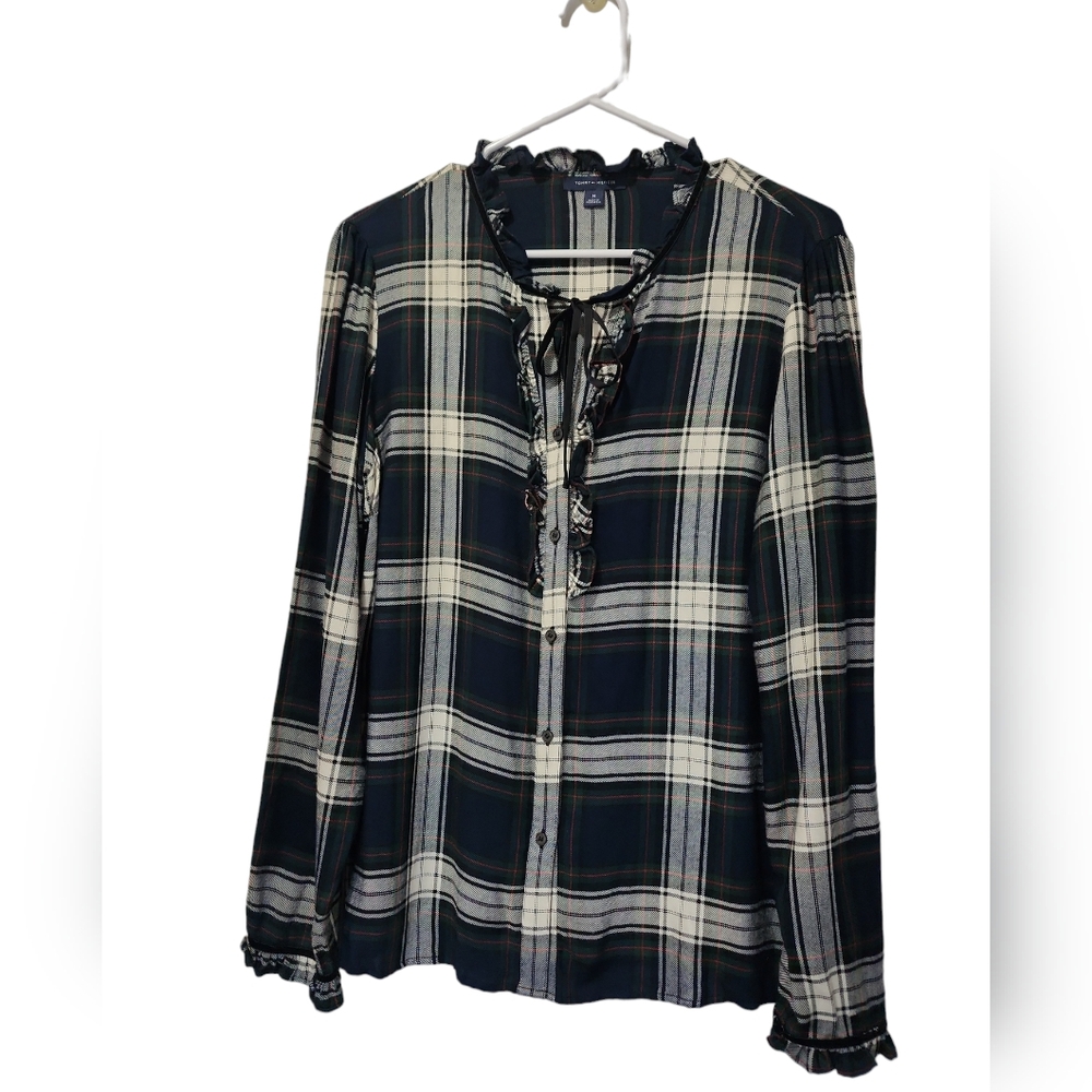 NWOT  tommy hilfiger plaid black, Med White, red l/s with ruffles womens
